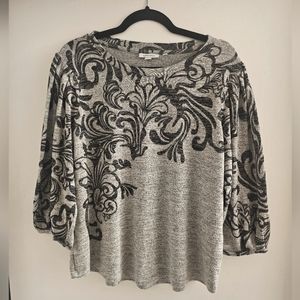 Chicos Sz 2 Grey Zenergy Sweater